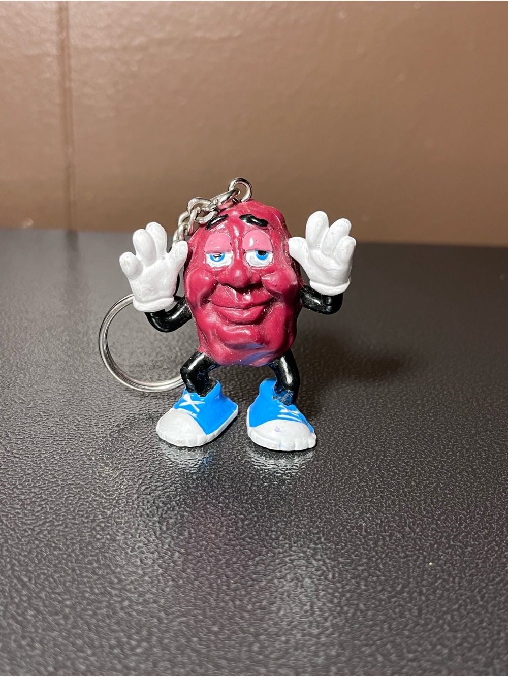 Vintage 1980's California Raisin Keychain Hands In The Air